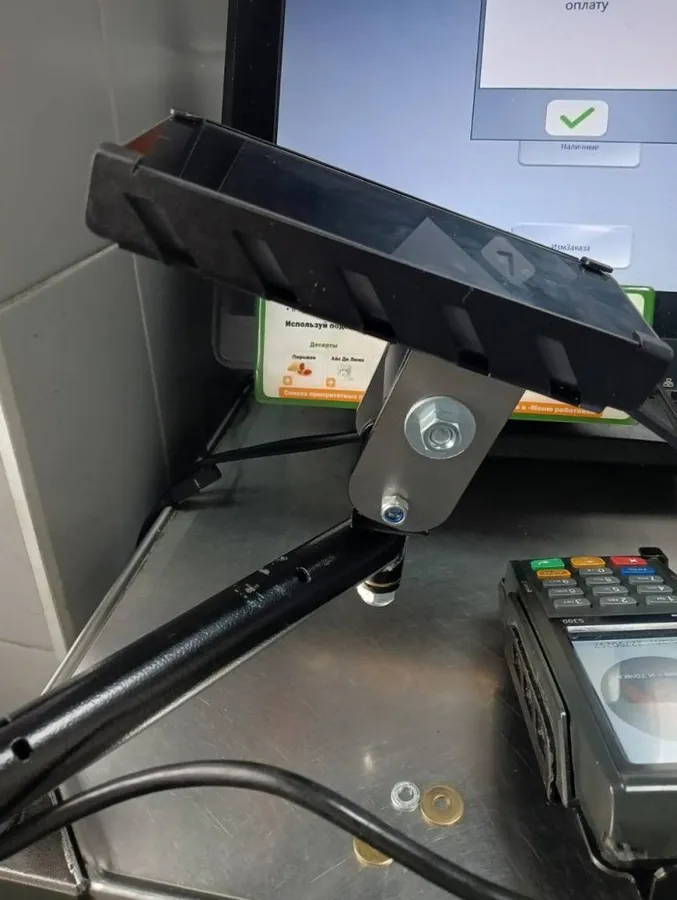 Кронштейны для POS и кастомизация банкоматов